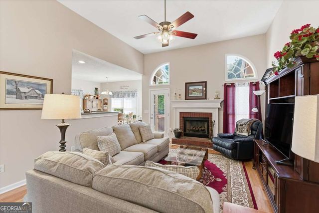 11 Planters Drive NW, Cartersville, GA 30120