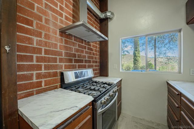 14949 Woods Valley, Valley Center, CA 92082