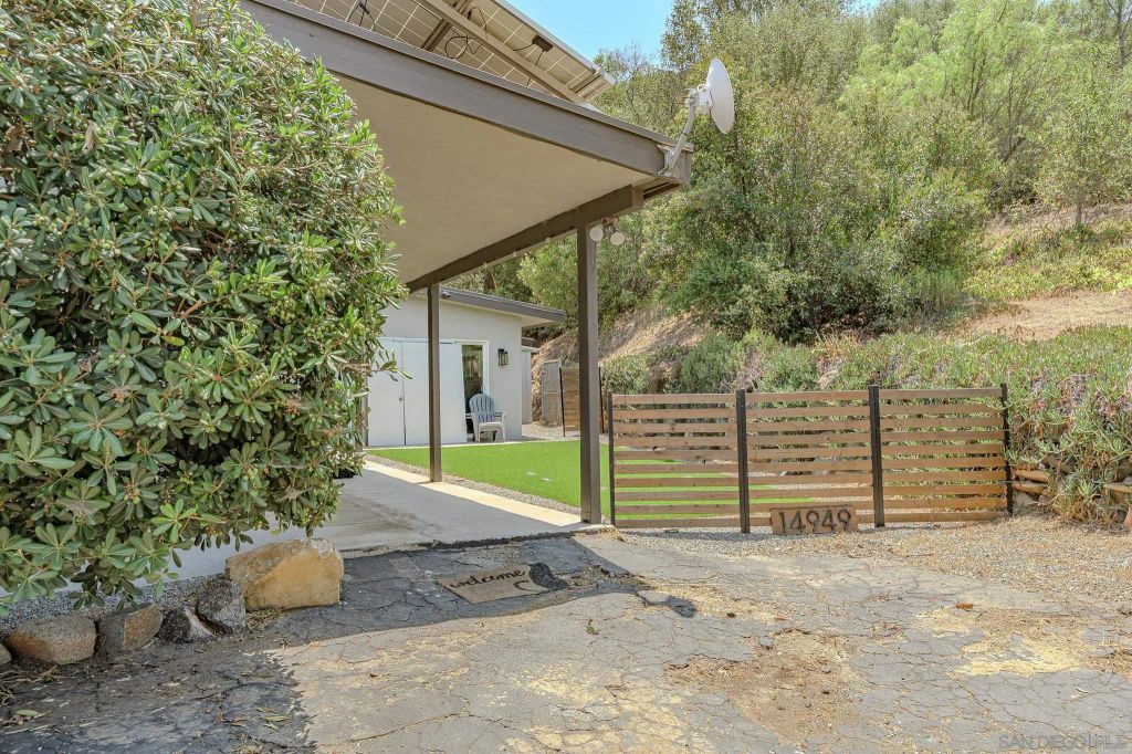 14949 Woods Valley, Valley Center, CA 92082