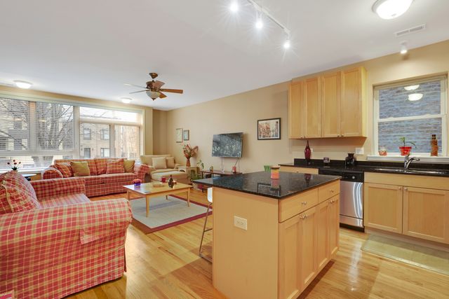 6617 S Ingleside Avenue 2N, Chicago, IL 60637