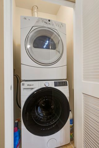 6617 S Ingleside Avenue 2N, Chicago, IL 60637