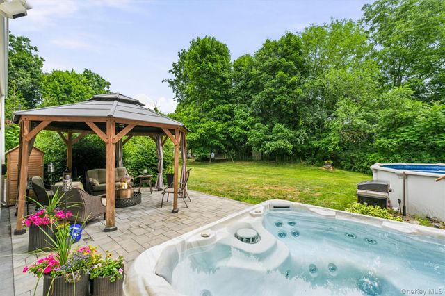 10 Concord Road, Fishkill, NY 12524