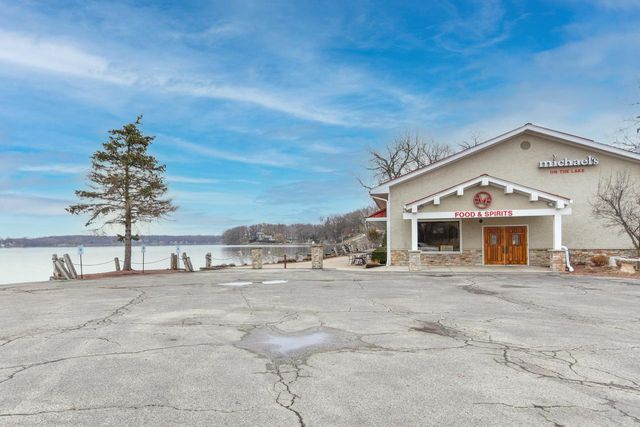 2225 Lakeshore DRIVE, Kansasville, WI 53139