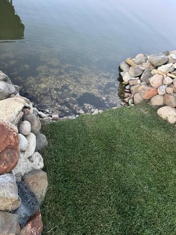 2225 Lakeshore DRIVE, Kansasville, WI 53139