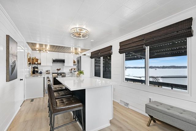 2225 Lakeshore DRIVE, Kansasville, WI 53139