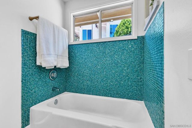 17189 Bernardo Center, San Diego, CA 92128