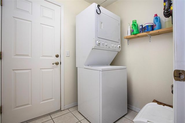 1908 STERLING GLEN COURT, Sun City Center, FL 33573