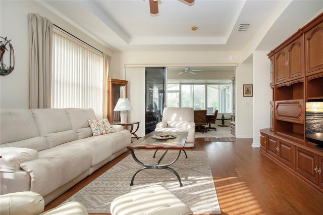 1908 STERLING GLEN COURT, Sun City Center, FL 33573