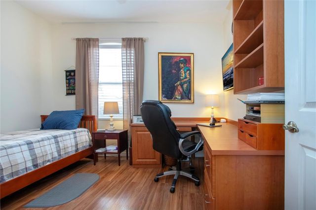 1908 STERLING GLEN COURT, Sun City Center, FL 33573