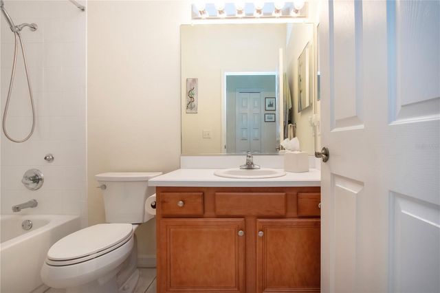 1908 STERLING GLEN COURT, Sun City Center, FL 33573