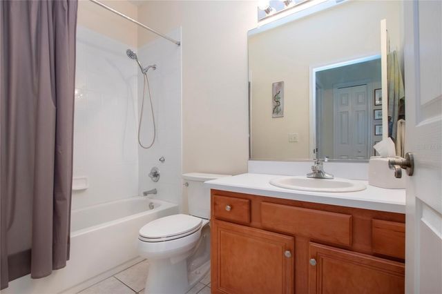 1908 STERLING GLEN COURT, Sun City Center, FL 33573