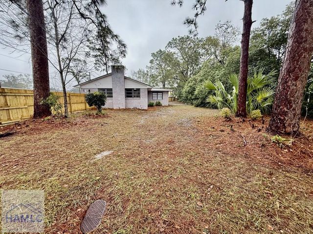 204 N Palm Street, Jesup, GA 31546