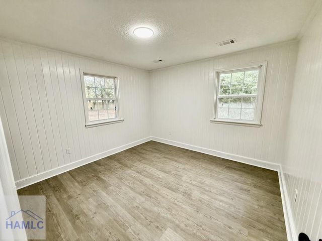 204 N Palm Street, Jesup, GA 31546