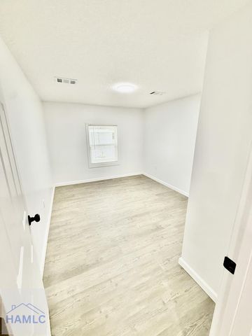 204 N Palm Street, Jesup, GA 31546