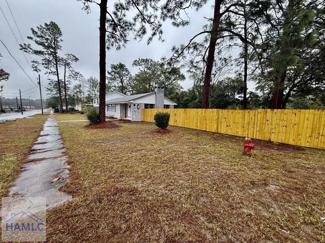204 N Palm Street, Jesup, GA 31546