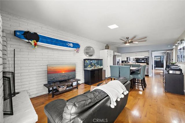 1817 Alsuna Lane, Huntington Beach, CA 92648