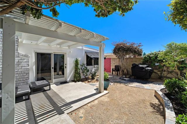 1817 Alsuna Lane, Huntington Beach, CA 92648
