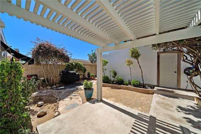1817 Alsuna Lane, Huntington Beach, CA 92648