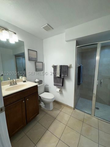 8715 NW 98th Ave 8715, Doral, FL 33178
