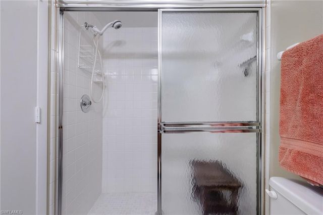 6869 Bogey DR, Fort Myers, FL 33919