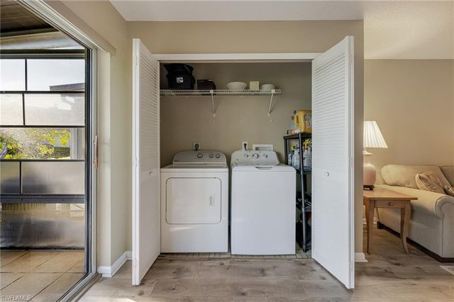 6869 Bogey DR, Fort Myers, FL 33919