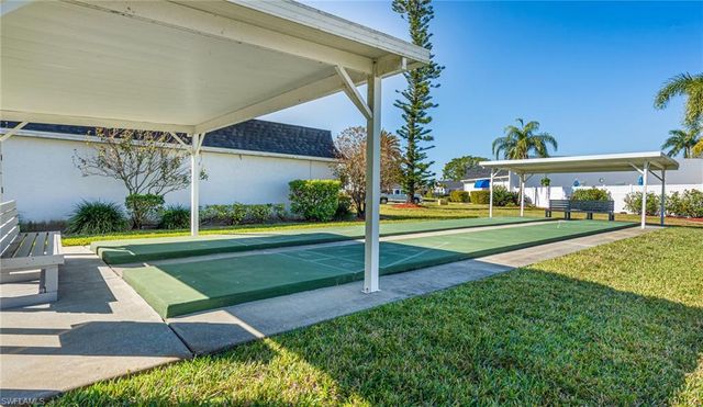 6869 Bogey DR, Fort Myers, FL 33919