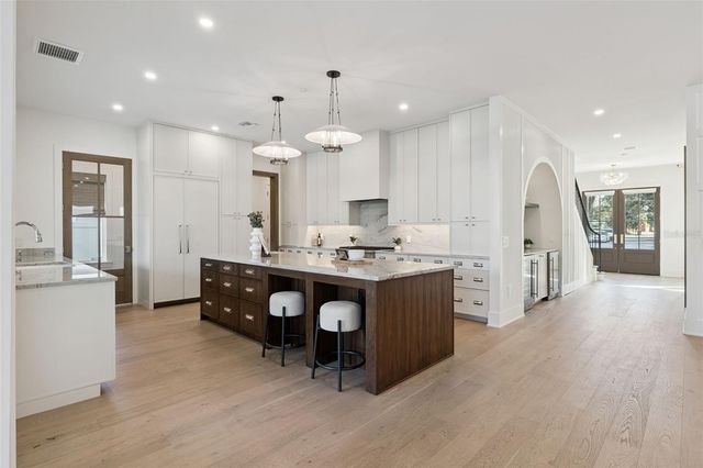 35 W HAZEL STREET, Orlando, FL 32804