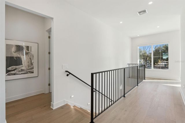 35 W HAZEL STREET, Orlando, FL 32804