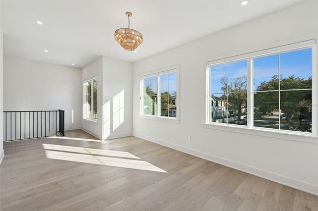 35 W HAZEL STREET, Orlando, FL 32804