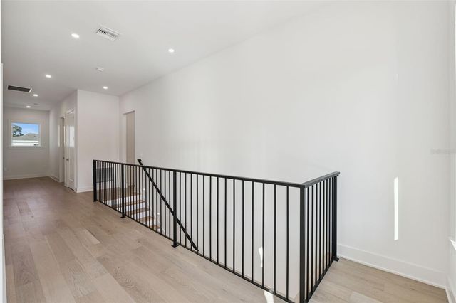 35 W HAZEL STREET, Orlando, FL 32804