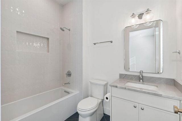 35 W HAZEL STREET, Orlando, FL 32804