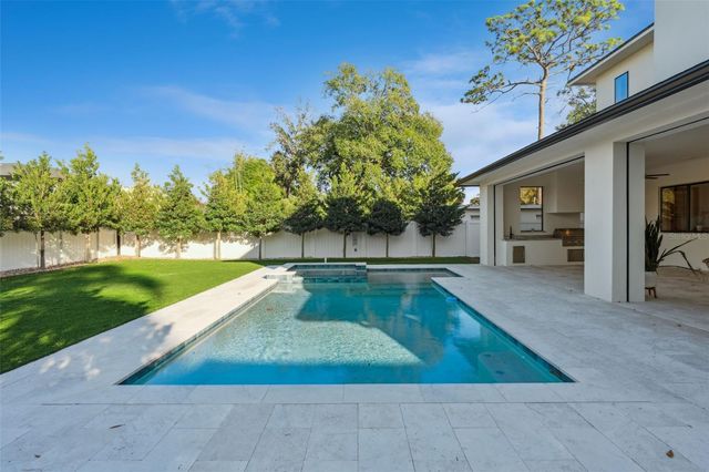 35 W HAZEL STREET, Orlando, FL 32804