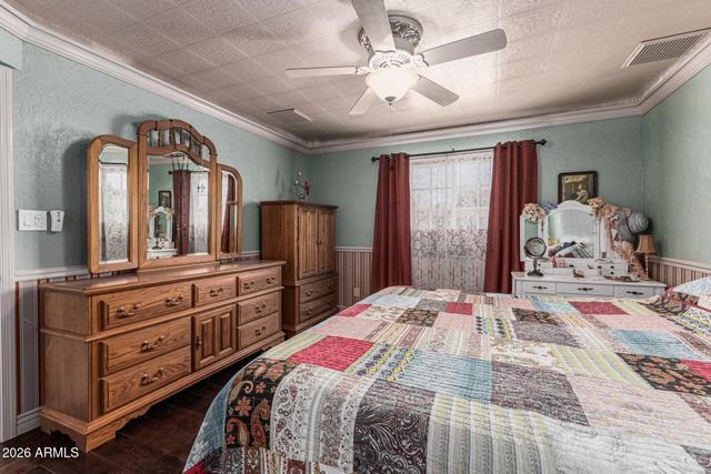 690 S COPPER Drive, Apache Junction, AZ 85120