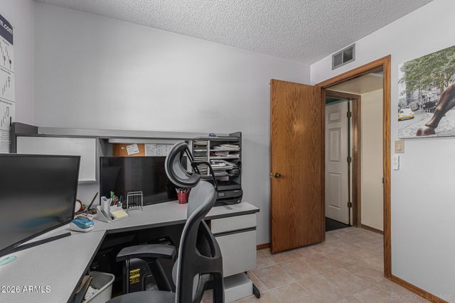 690 S COPPER Drive, Apache Junction, AZ 85120