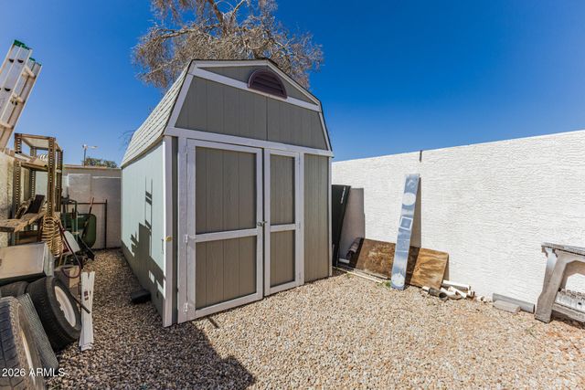 690 S COPPER Drive, Apache Junction, AZ 85120