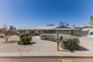 690 S COPPER Drive, Apache Junction, AZ 85120