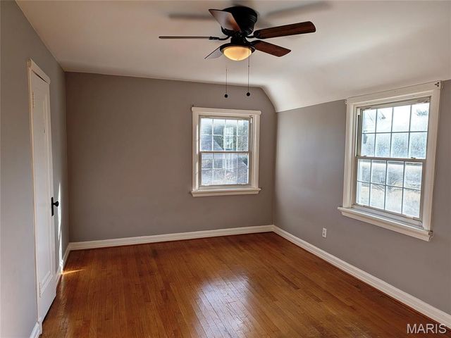 1931 Elm Street, St Charles, MO 63301