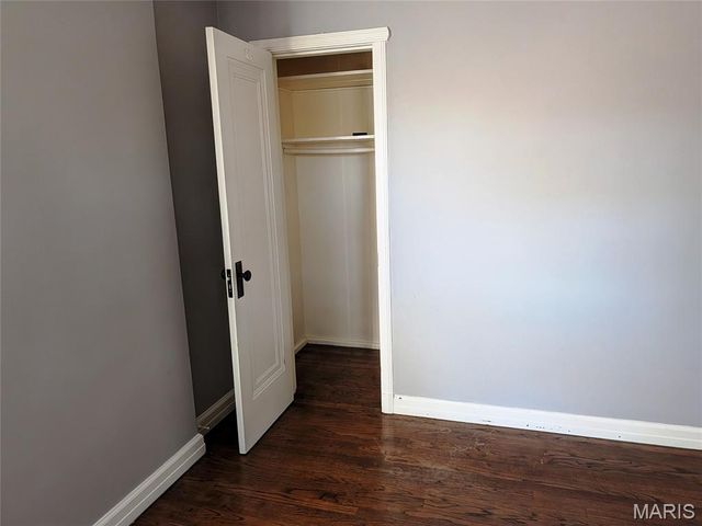 1931 Elm Street, St Charles, MO 63301