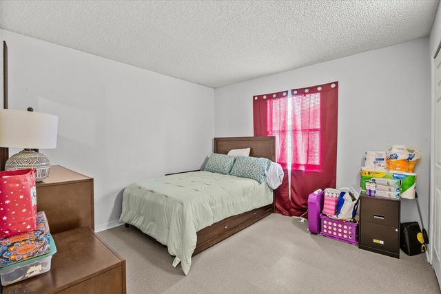 949 SE Breakwater Avenue, Port St. Lucie, Port St Lucie, FL 34983