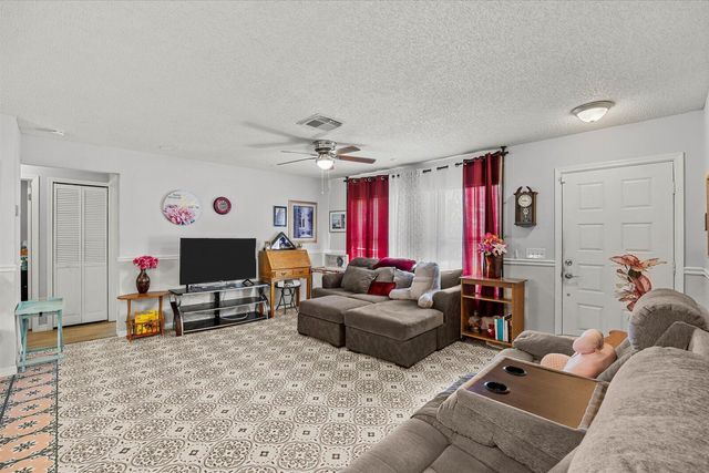 949 SE Breakwater Avenue, Port St. Lucie, Port St Lucie, FL 34983