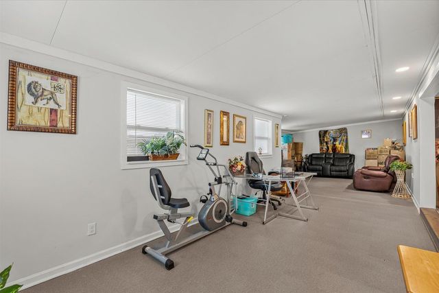 949 SE Breakwater Avenue, Port St. Lucie, Port St Lucie, FL 34983