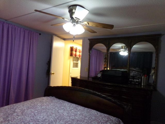 4238 S 88th Place S, Boynton Beach, FL 33436