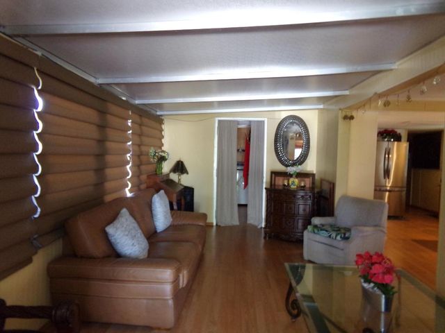 4238 S 88th Place S, Boynton Beach, FL 33436