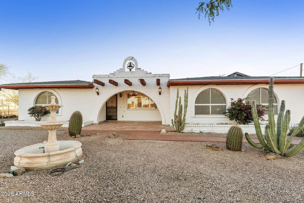 Image 1 of property listing at 2053 N MERIDIAN Road, Apache Junction, AZ 85120