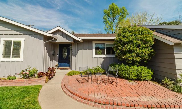 5443 Aris Way, Carmichael, CA 95608