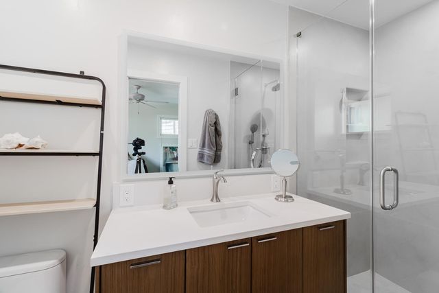 5443 Aris Way, Carmichael, CA 95608