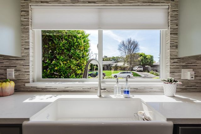 5443 Aris Way, Carmichael, CA 95608