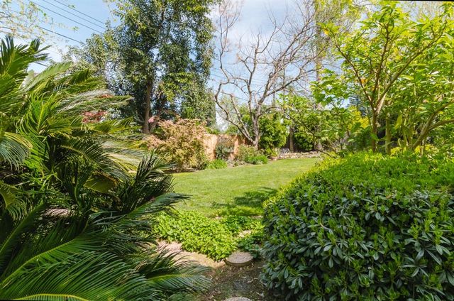 5443 Aris Way, Carmichael, CA 95608