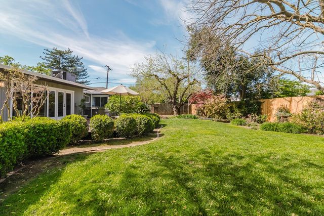 5443 Aris Way, Carmichael, CA 95608