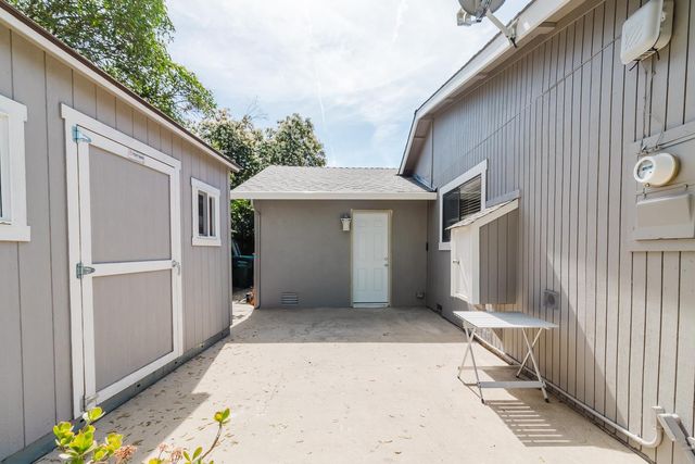 5443 Aris Way, Carmichael, CA 95608